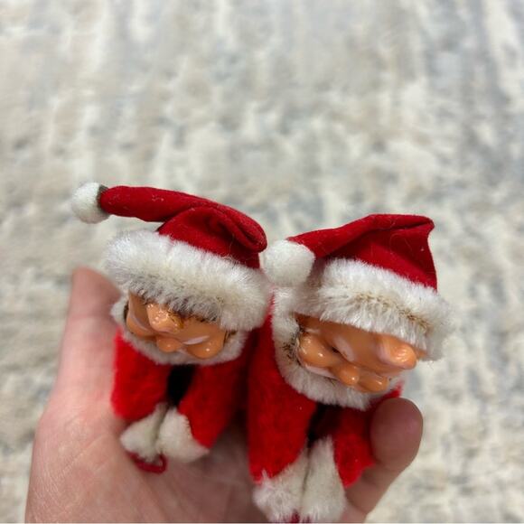 Vintage 1970s Furry Clip On Santa’s Christmas Tree Lapel Set of 2 - Picture 9 of 9